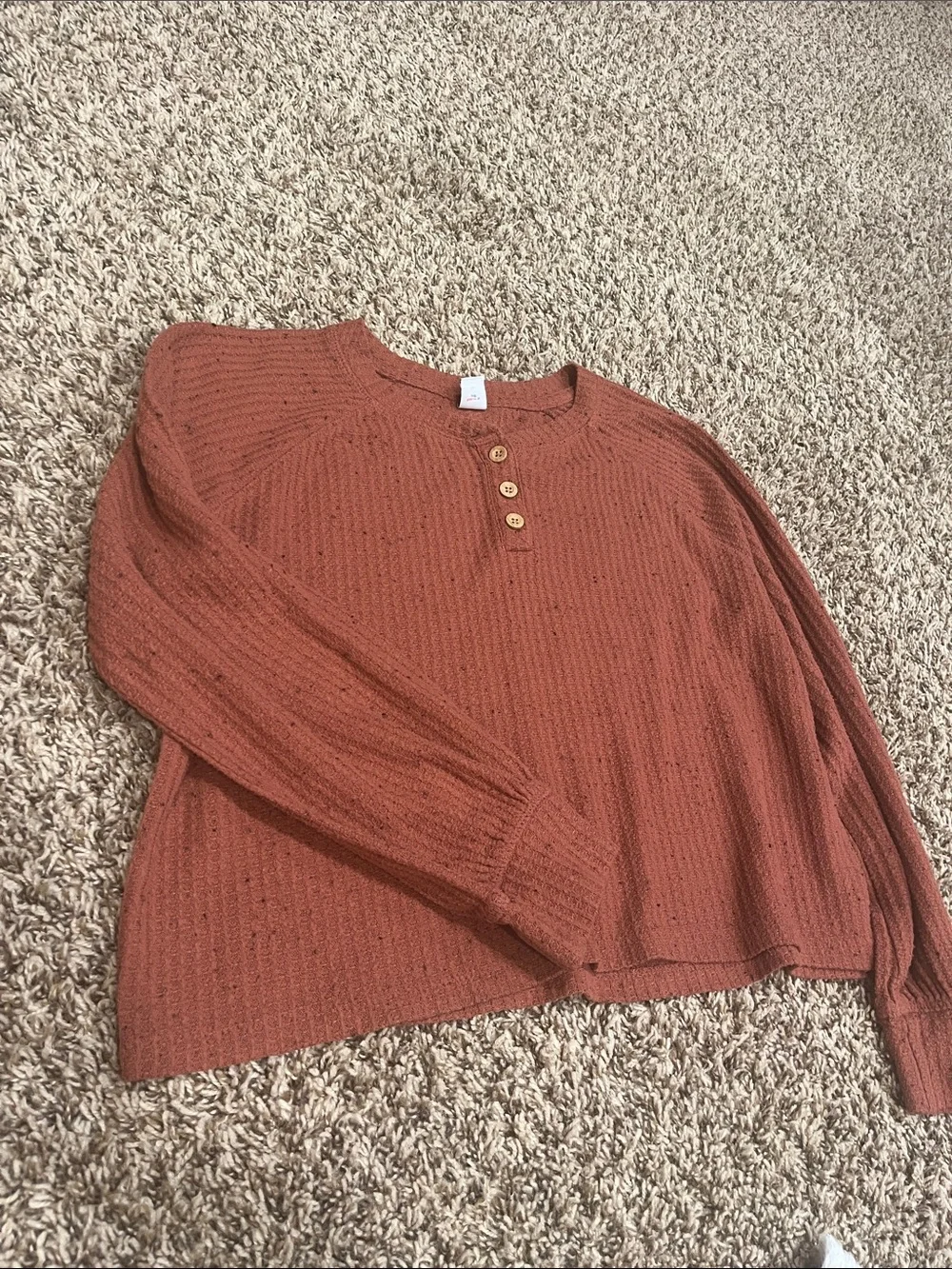 OLD NAVY tops
